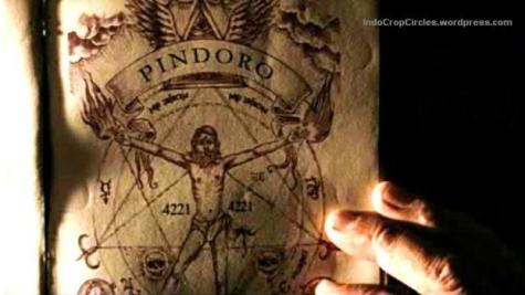 Terlihat pada gambar (di atas tulisan 'PINDORO') yang berasal dari potongan film Kala, simbol Illuminati “all seeing eye” dengan kedua sayap di kanan-kiri bagian atas pada gambar.